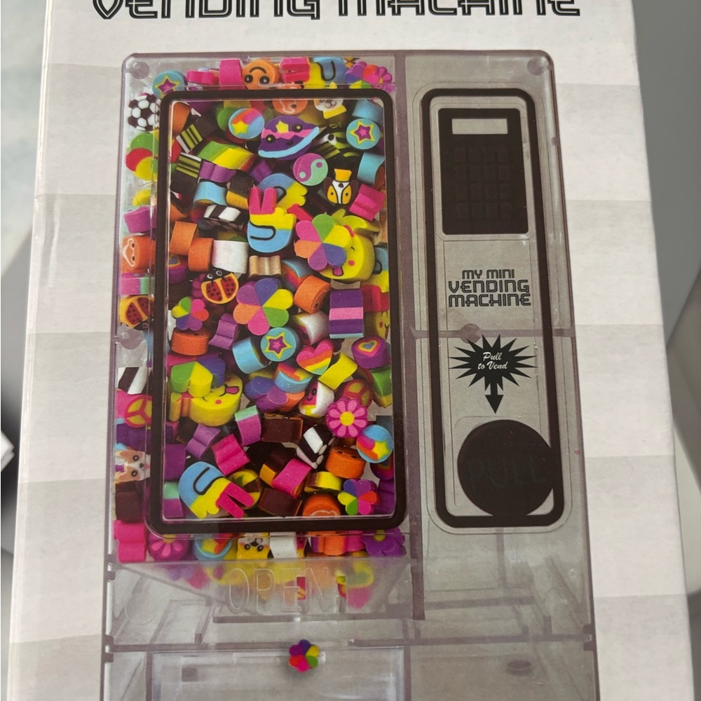 Mini Vending Machine Toy - Picture 7 of 8